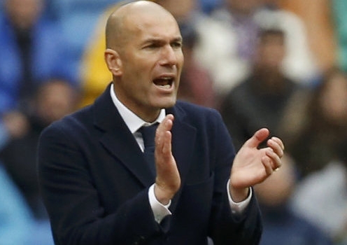 HLV Zidane lần đầu được vinh danh