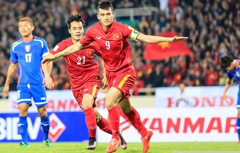 Điểm tin 24/5: ĐT Việt Nam đấu U21 Việt Nam; Ibra đến MU