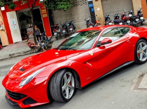 Ferrari F12 - Về Việt hơn 2 năm mới tìm được chủ