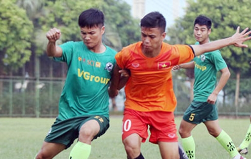 U16 Việt Nam lên đường sang Malaysia