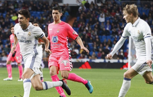 Con trai Zidane ghi bàn, Real hủy diệt Leonesa
