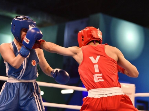 Hồng Ngọc đi vào lịch sử boxing nữ Việt Nam tại giải trẻ TG