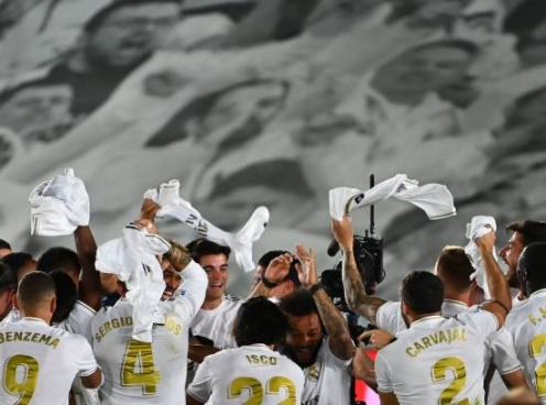 Ngôi vương La Liga CHÍNH THỨC gọi tên Real Madrid