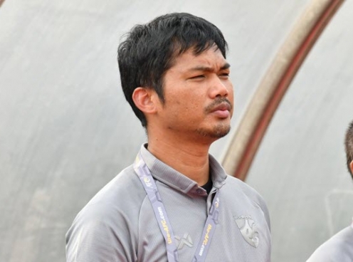 HLV U19 Thái Lan xin lỗi NHM nước nhà vì mất vé dự VCK U19 châu Á