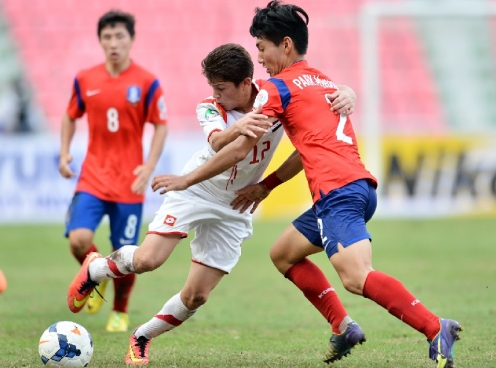 U16 Hàn Quốc hủy diệt Đài Loan 10 bàn không gỡ