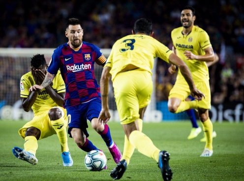 Messi đá chính, Barca vất vả đánh bại 'Tàu ngầm vàng'