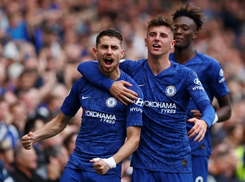 Jorginho tỏa sáng, Chelsea kiếm trọn 3 điểm trên sân nhà