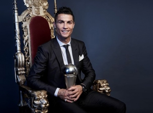 Ronaldo lập kỷ lục thế giới trên mạng xã hội