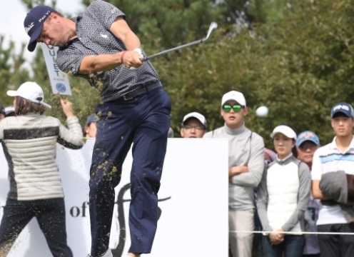 Justin Thomas đánh 63 gậy vòng 1 The CJ Cup