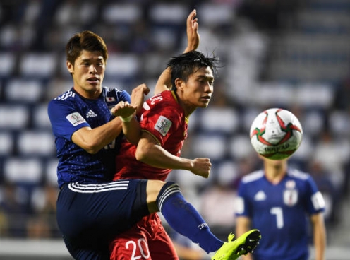 Hậu vệ Nhật Bản lọt vào mắt xanh của Mourinho