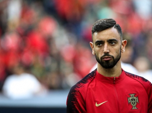 Bruno Fernandes đăng tải thông điệp đầy ẩn ý hướng tới MU