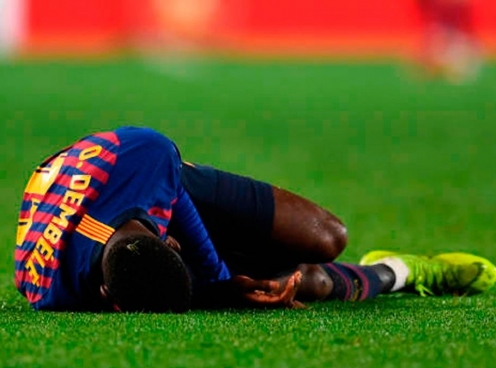 Sao Barca chấn thương hết mùa vì bài tập hồi phục