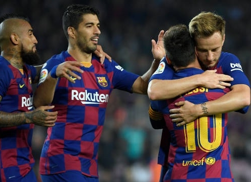 Ngôi sao lớn đầu tiên rời Barca mở đường cho Messi