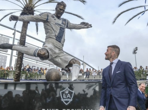 David Beckham được đội bóng cũ LA Galaxy dựng tượng
