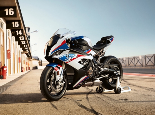 Siêu mô tô BMW S1000RR 2019 ‘lột xác’ với thiết kế mới