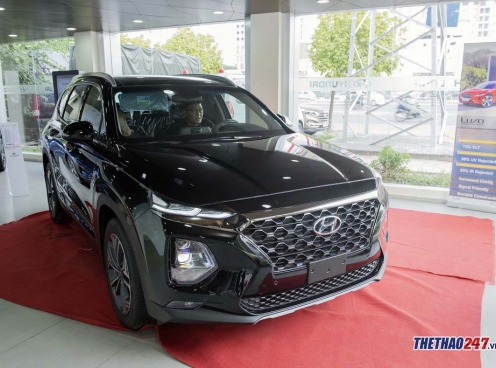 Sau Tết, giá Hyundai Santa Fe 2019 có còn 'kèm lạc'?