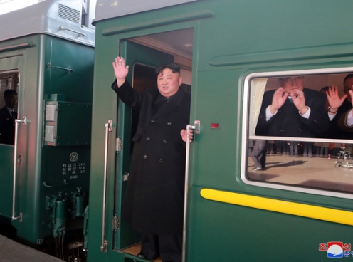 Hé lộ lý do Chủ tịch Kim Jong Un chọn tàu hỏa để đến Việt Nam