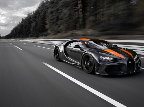 VIDEO: Siêu xe Bugatti Chiron đạt tốc độ 490 km/h, phá vỡ mọi kỷ lục!