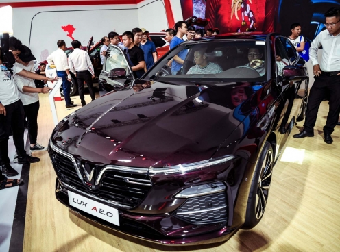 Vì sao xe VinFast “hút khách” tại Vietnam Motor Show 2019?