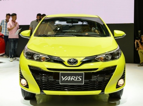 Toyota Yaris: Giá lăn bánh 2023, TSKT & đánh giá chi tiết