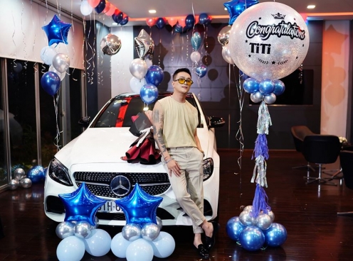 TiTi – HKT tậu Mercedes-Benz tiền tỷ để tỏ tình với bạn gái