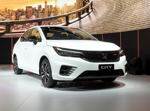Giá xe Honda City 2021 giảm mạnh sau khi Vios mới ra mắt