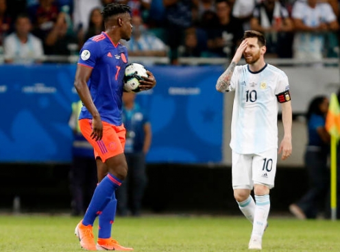 Messi không ra sân tập sau thất bại trước Colombia