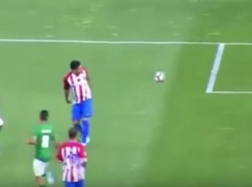 VIDEO: Rô 'vẩu' đối đầu Torres trong trận đấu từ thiện 28/5