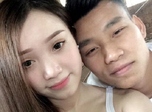 Tin thể thao HOT tối 14/2: Văn Thanh tặng quà Valentine “độc” cho bạn gái hotgirl