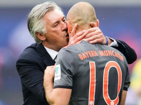 Bayern mời HLV ‘không ngờ’ sau khi sa thải Carlo Ancelotti