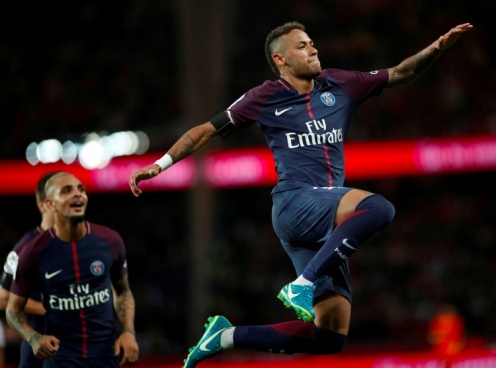 VIDEO: Kỹ năng và bàn thắng đẳng cấp của Neymar