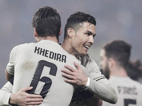 Ronaldo rực sáng, Juventus hủy diệt Sassuolo