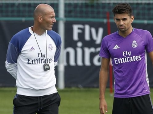 HLV Zidane tự tay bán con trai khỏi Real Madrid