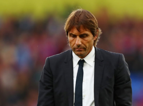 Thua đau Tottenham, HLV Conte bị Chelsea sa thải?