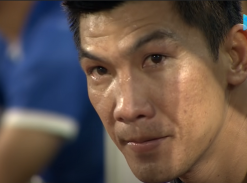 VIDEO: Cầu thủ Quảng Nam khóc 'nức nở' sau khi rớt hạng