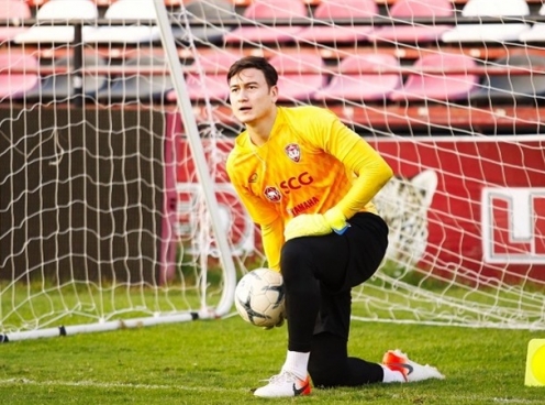 Dang Van Lam back to training to prepare for Thai League 2020