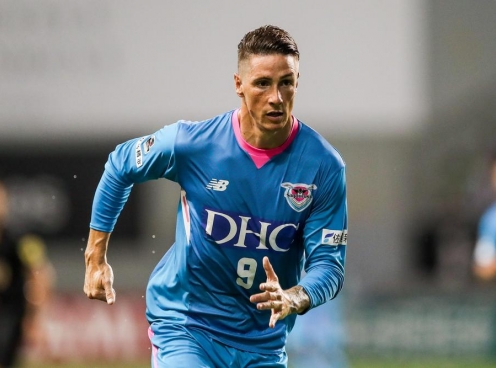 Messi Thái Lan kiến tạo đánh bại CLB của Fernando Torres tại J-League