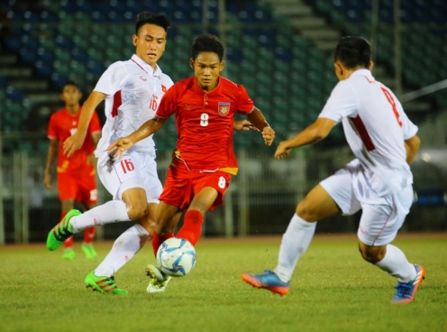 U18 Myanmar thắng nhọc trước U18 Lào trong trận ra quân