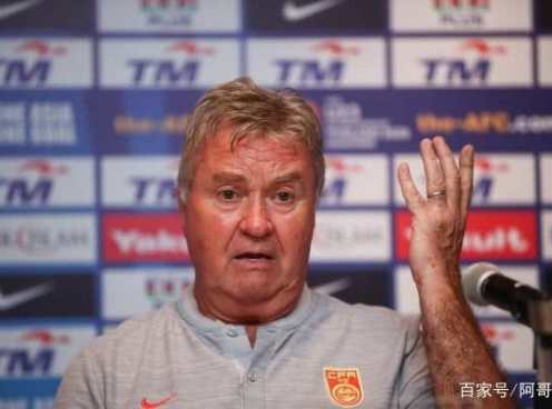 HLV Guus Hiddink: 'U22 Việt Nam là đối thủ rất mạnh'