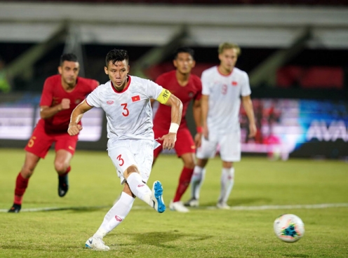 Việt Nam có 3 cầu thủ lọt đội hình tiêu biểu Đông Nam Á