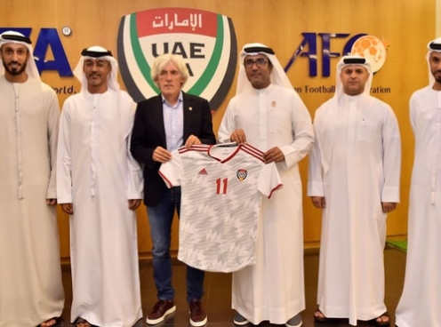 UAE có HLV mới đấu Việt Nam ở VL World Cup 2022