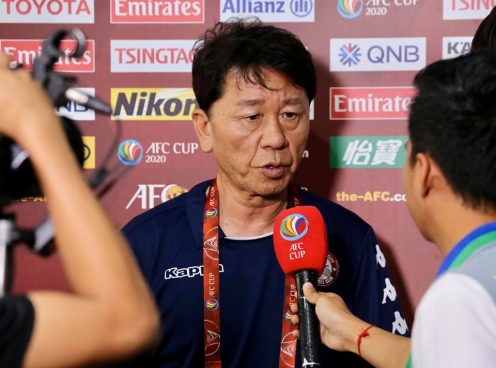 HLV TPHCM: 'Chúng tôi hài lòng với 1 điểm trước Yangon Utd'