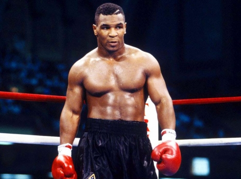 VIDEO: 20 pha knock out đỉnh cao của huyền thoại Mike Tyson