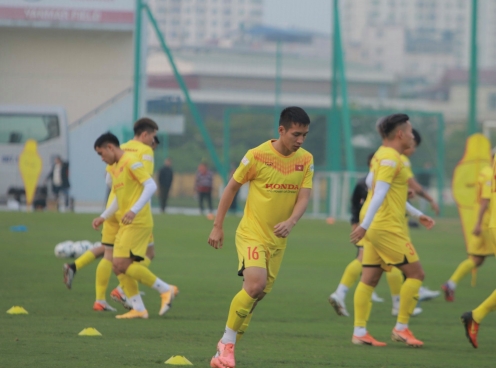 VIDEO: HLV Park yêu cầu đội tuyển Việt Nam tập va chạm