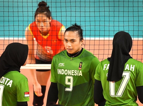 VĐV số 1 bóng chuyền nữ Indonesia được xác định là nam