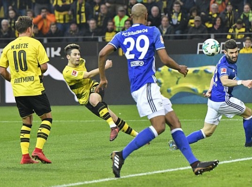 Highlights: Dortmund 4-4 Schalke (Vòng 13 - Bundesliga)