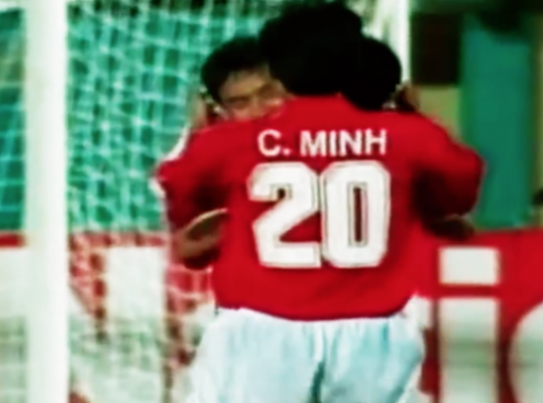 VIDEO: Chiến thắng vang dội của ĐTVN trước Thái Lan tại Tiger Cup 1998