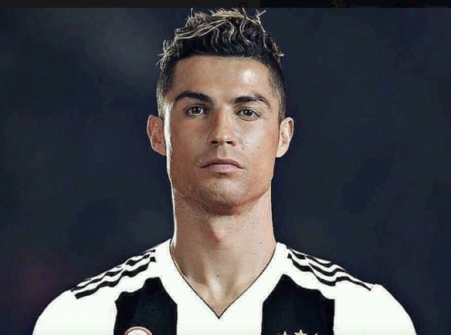 Tiết lộ lý do Ronaldo chọn Juventus mà không phải MU hay PSG