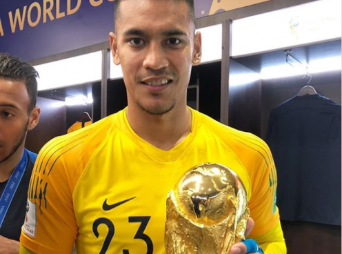Cầu thủ Đông Nam Á đầu tiên vô địch... World Cup 2018