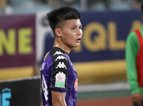 Quang Hải và cầu thủ Hà Nội ẵm nhiều giải thưởng danh giá ở V-League 2018